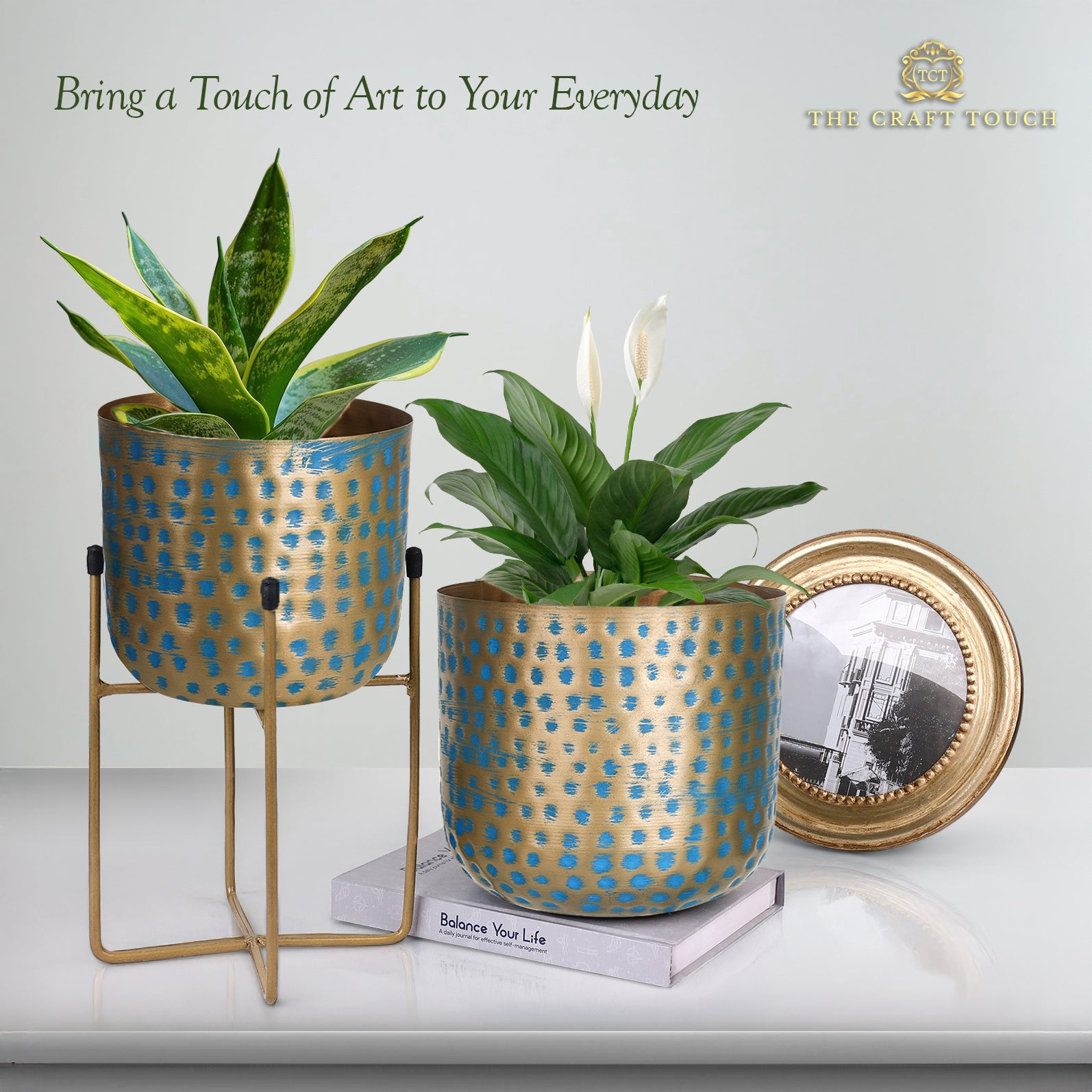 Set of 2 Metal Planters with Stands – 16" & 12" Handcrafted Decorative Flower Pots for Indoor & Outdoor Plants